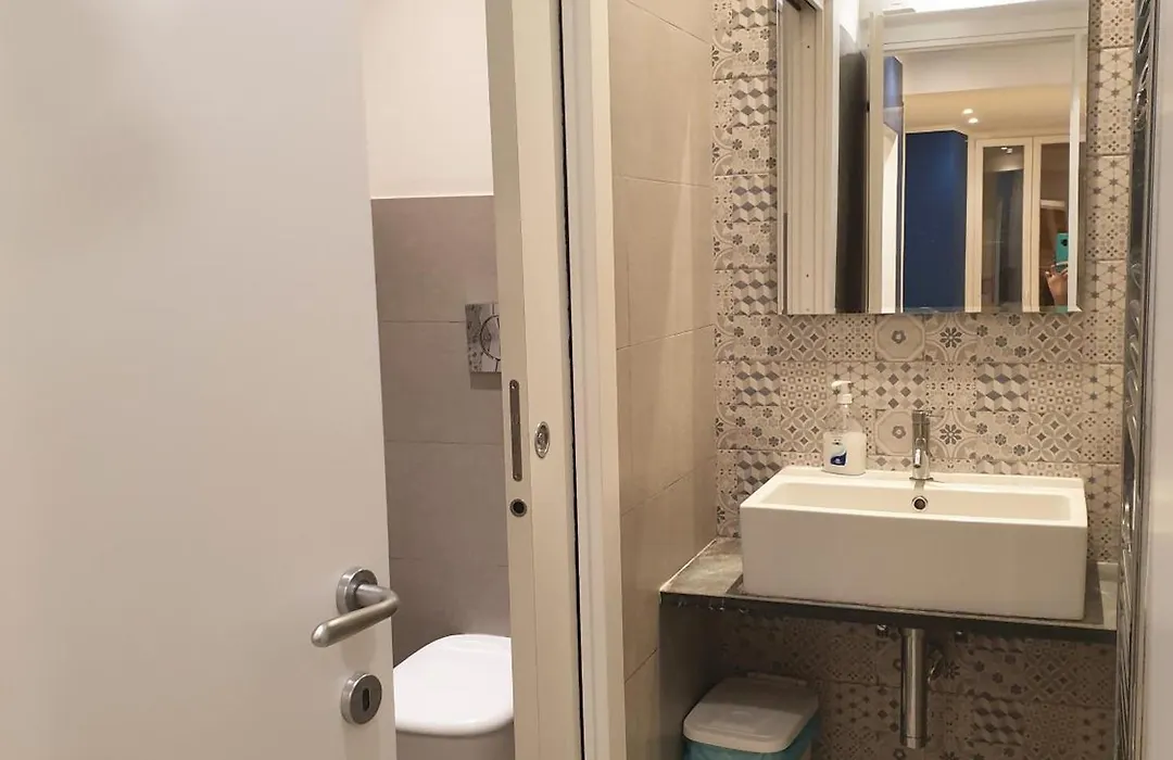 Guest House Manin-1